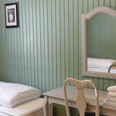 Leir Hostel